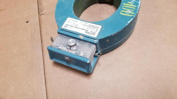 Used ASTRA 400:5A Type AP Current Transformer Catalog Number 603