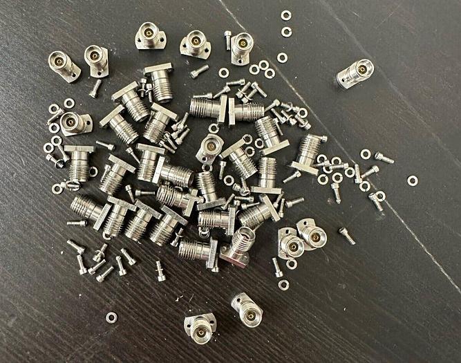 Used 3.5mm female boardmount connectors w/ mounting hardware lot of 36