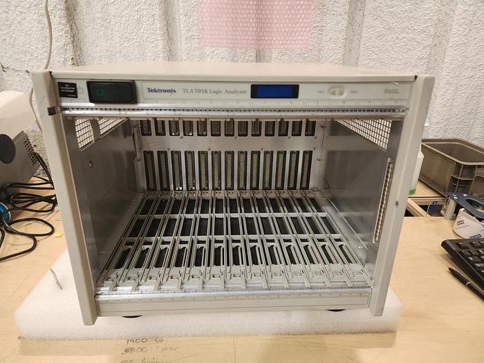 Used Tektronix TLA7016 Logic Analyzer Mainframe Unit #3