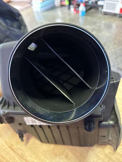 Used 2016+ Camaro Ss/ZL1 Airbox/Intake NICE