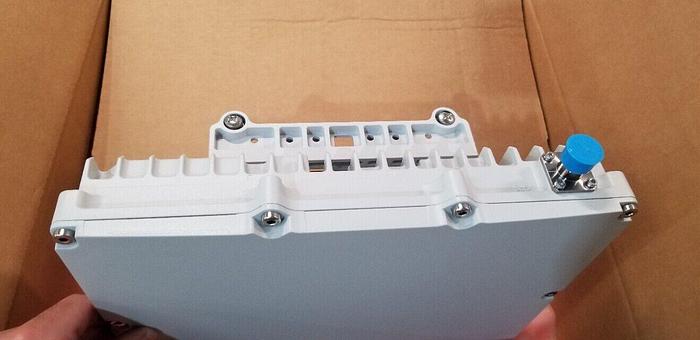 Used ALTIOSTAR Networks 515-02-0002 RIU3eA570DR2 New Open Box