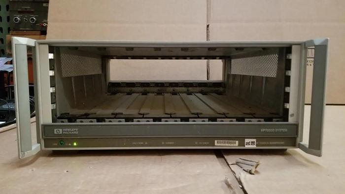 Used HP 70000 Series Mainframe #4 Good!