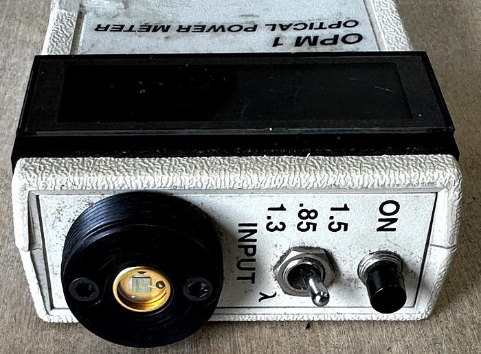 Used Noyes OPM1-2B Optical Power Meter *Parts*