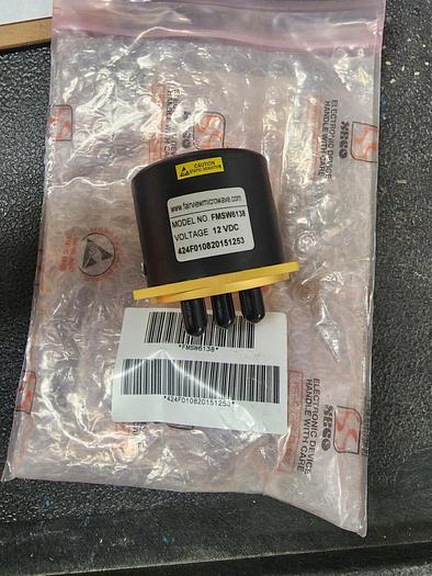Fairview Microwave FMSW6138 SP4T 0-40.0GHz 2.92mm RF Switch NEW!!