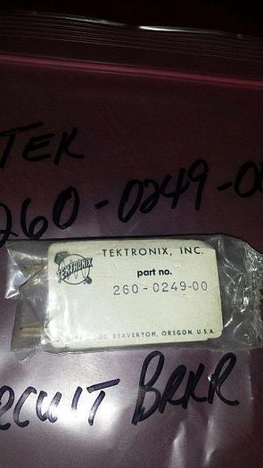 Tektronix 260-0249-00 Circuit Breaker Factory New!