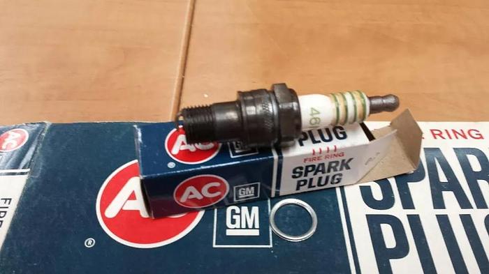 AC 46N spark plugs