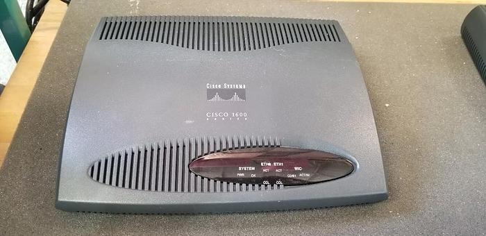 Used Cisco 1605R Router Unit #1