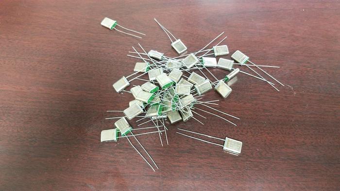 B180DHJ-00  61.250000MHz Crystal Lot of 38 Pieces NEW!