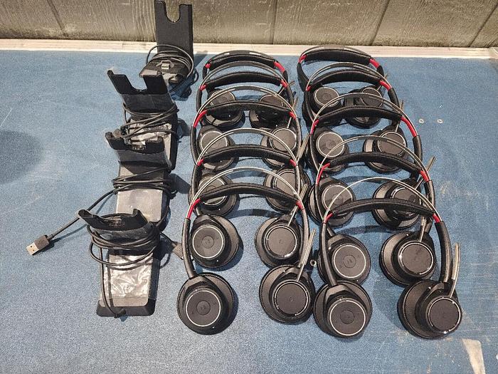 Used Plantronics Voyager Focus Lot of 10 with 4 Chargers