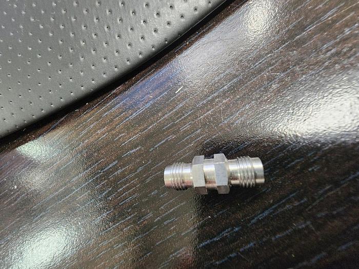 Used 1.85mm Female to 1.85mm Female Adapter