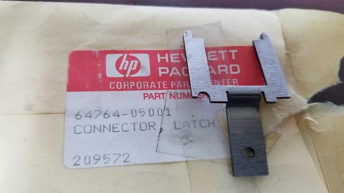 HP 64764-05001 Connector Latch NEW!