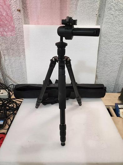 Surveyors Tripod NEW? Unit #1