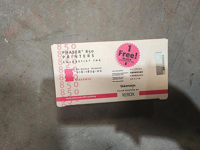 Tektronix 016-1829-00  Phaser 850 3-Magenta 1-Black NEW!