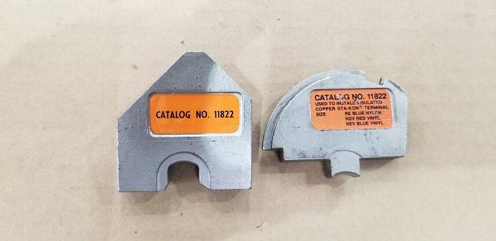 Used Thomas & Betts 11822 Upper and Lower Crimping Die Set