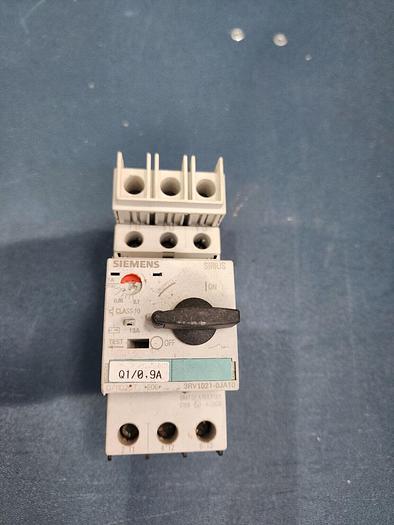 Used Siemens 3RV1021-0JA10 Breaker