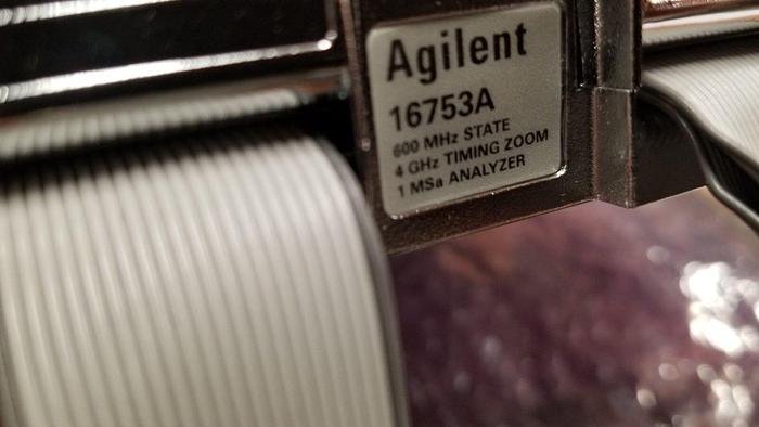 Used Agilent 16753A 600MHz State 4GHz Timing Zoom 1MS/s Analyzer READ!