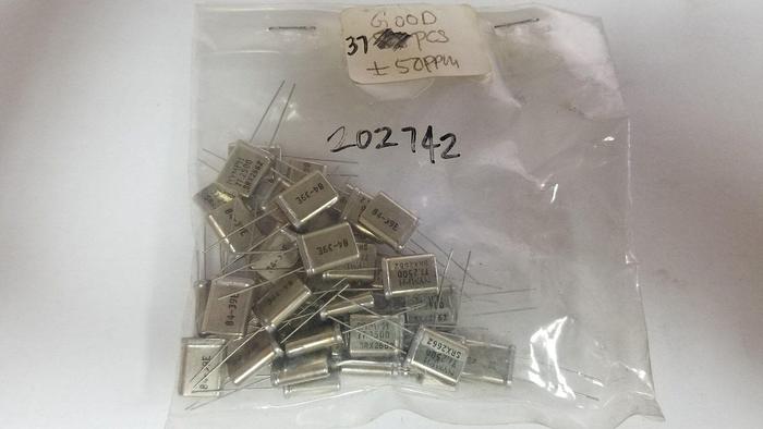 NYMPH SRX2662 77.2500MHz Crystal Lot of 37 Pieces