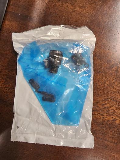 Amphenol PT06A10-6S-476 Connector Assembly NEW!