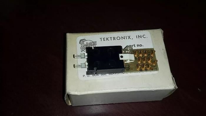 Tektronix 670-1076-01 NEW!