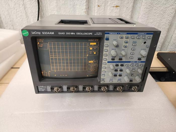 Used LeCroy LC9304AM QUAD 200MHz Oscilloscope Unit #2