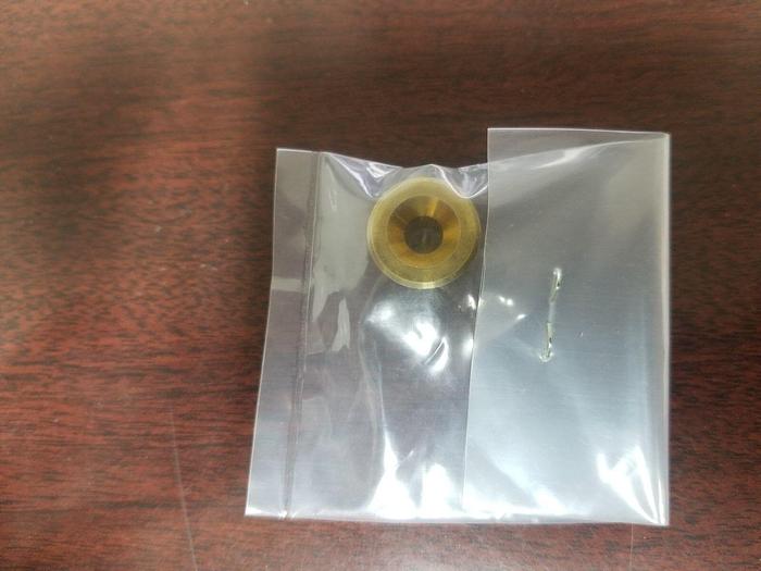 Agilent E4400-20023 Handle Retainer NEW!