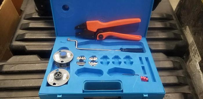 Used LUCENT R6056 LCC Connector Installation Tool Kit Unit #2