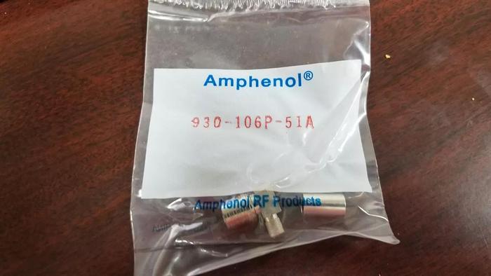 Amphenol 930-106P-51A QMA 50 Ohm Right Angle Connector NEW!