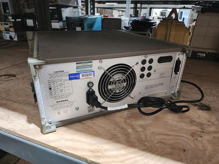 Used Tektronix TM5006 Mainframe Unit D Please READ!