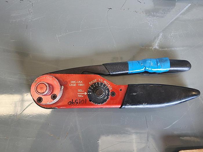 Used Daniels/DMC M310 Crimp Tool