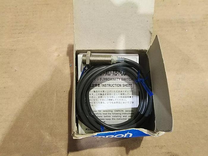 OMRON E2E-X2F1 Proximity Switch NEW!