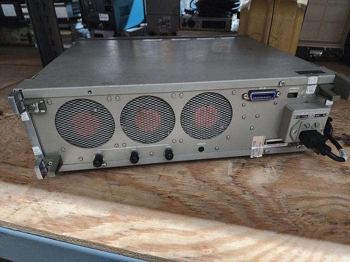 Used Anritsu MG9002A Stabilized Light Source Mainframe