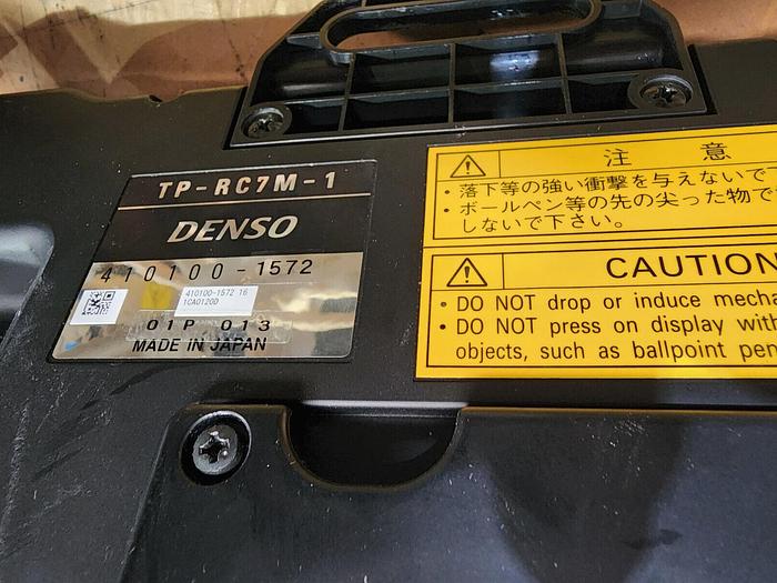 Used DENSO 410985-411* Robot with RC7M-HSG4BA-BP Controller & Pendant