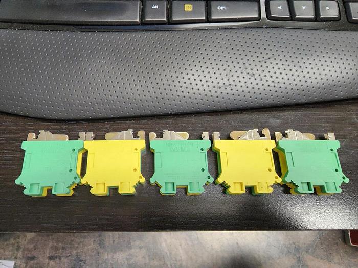 Phoenix Contact USLKG10N Terminal Block Lot of 5 NEW!