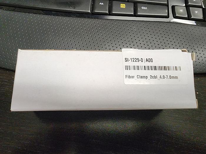 LEONI SI-1229-0/A00 Fiber Clamp 2 Cable 4.0-7.0mm NEW!!