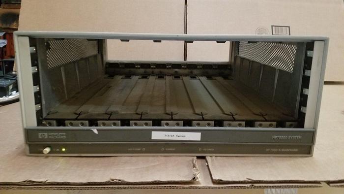 Used HP 70000 Series Mainframe #5 Good!
