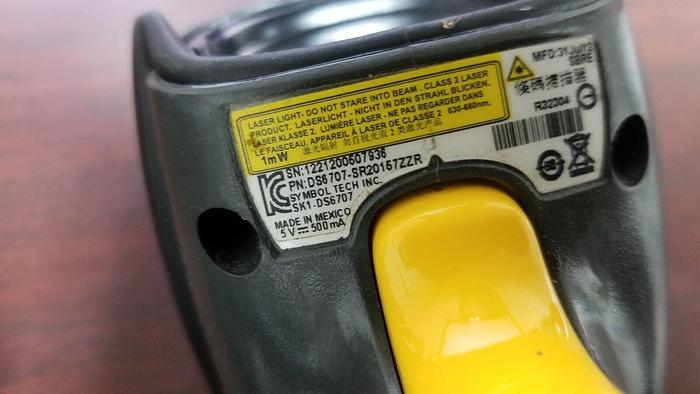 Used Symbol DS6707-SR20157ZZR Barcode Scanner USB with Cradle