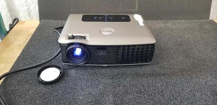 Used DELL 2400MP Projector