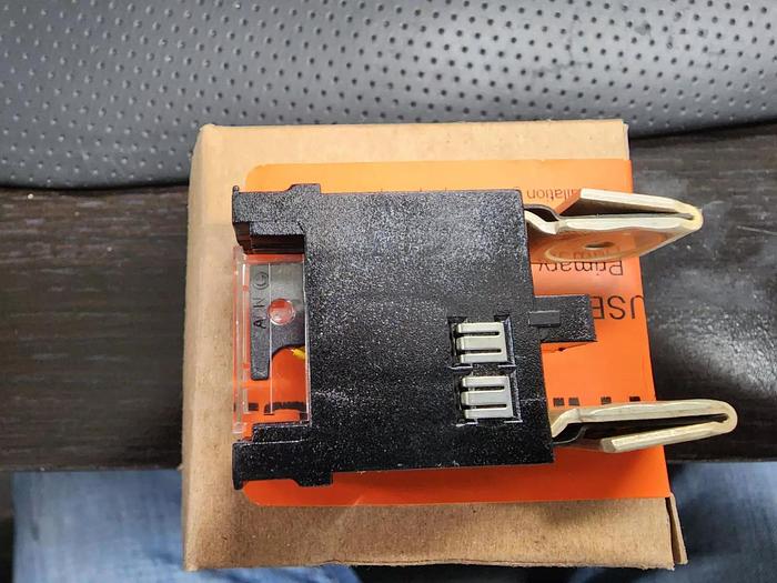 Trimm Inc Fuse Carriers Lot of 4 NEW!