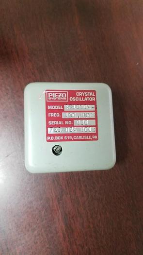 Used PIEZO SYSTEMS 4810004 100.000MHz Crystal Oscillator