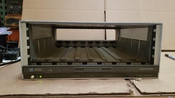 Used HP 70000 Series Mainframe #6 Good!