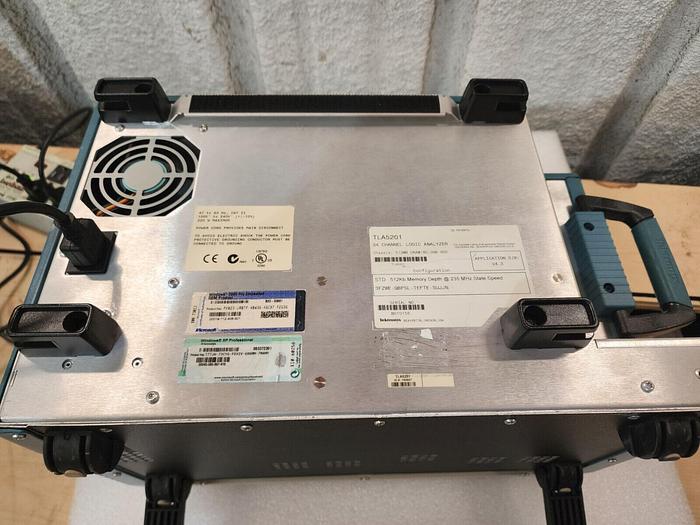 Used Tektronix TLA5201 34-Channel Logic Analyzer READ!!