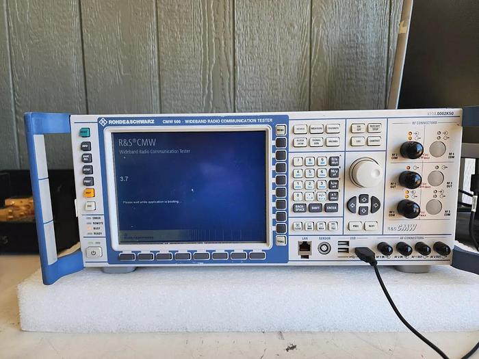 Used Rohde & Schwarz CMW500 Wideband Radio Communication Tester 6GHz Enabled Errors!