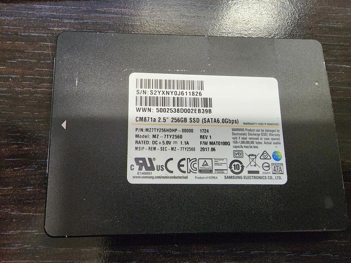 Used Samsung MZ7TY256HDHP-00000 256GB 2.5" SATA 6.0Gbps SSD Drive