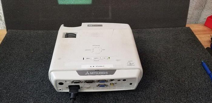 Used Mitsubishi XD430U Projector