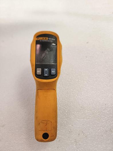 Used Fluke 62 MAX IR Thermometer READ!