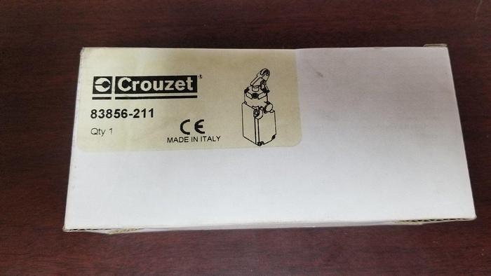 Crouzet 83856211 Roller Limit Switch NEW!