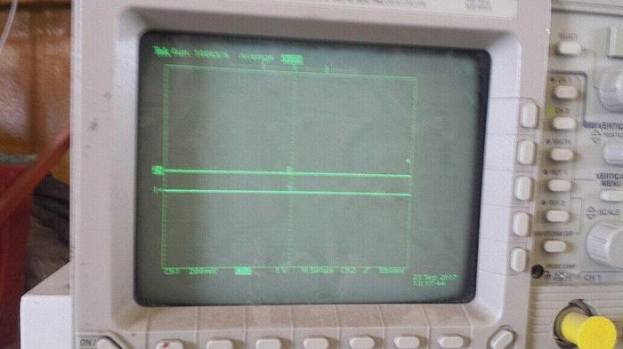 Used Tektronix TDS340A Oscilloscope Passes Self Check!