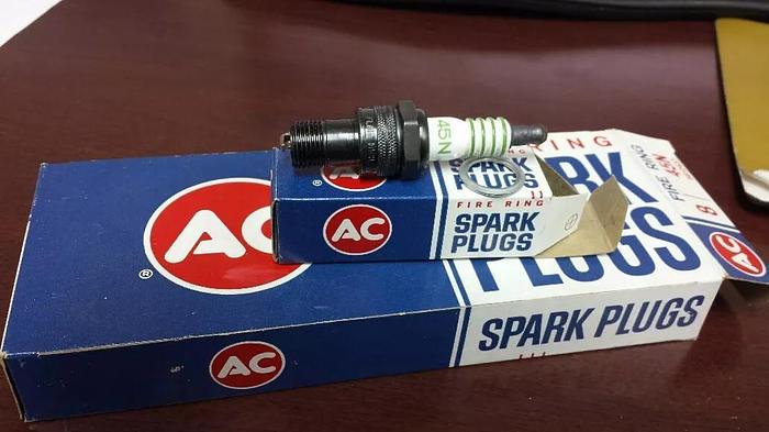 AC 45N spark plugs