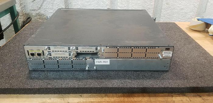 Used Cisco 2821 Router