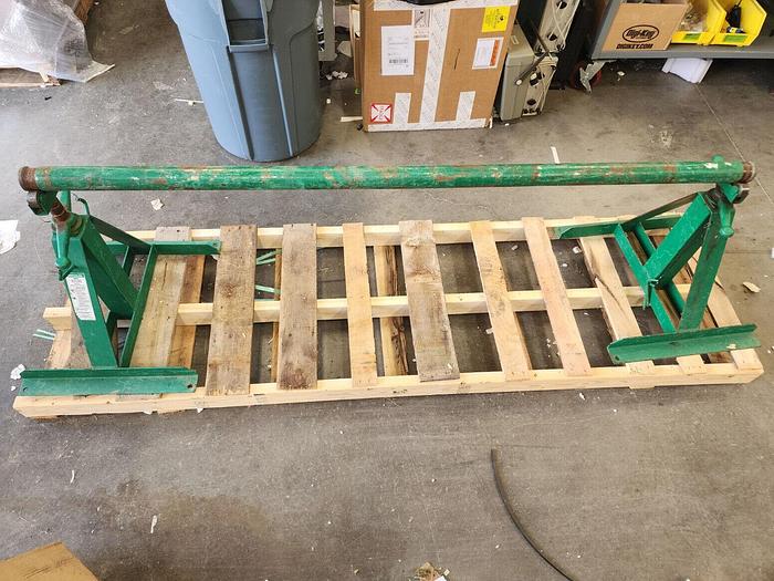 Used GREENLEE 683 Reel Stand with 684 Spindle
